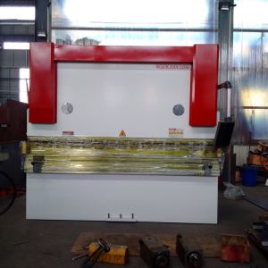 WC67K presa hidraulica frana masini-200T3200