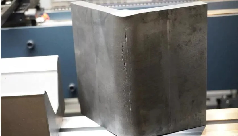 High tensile strength sheet bending crack