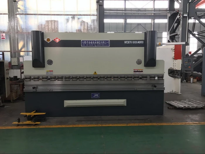 Yawei 4m NC Pressbrakes de vânzare