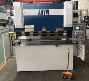 Mașină Yawei de frânare cu 30 de min