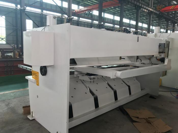 Yawei china made 3m cnc sheet metal guillotine shear Italy ESA S625 CNC controller 6mm cutting machine